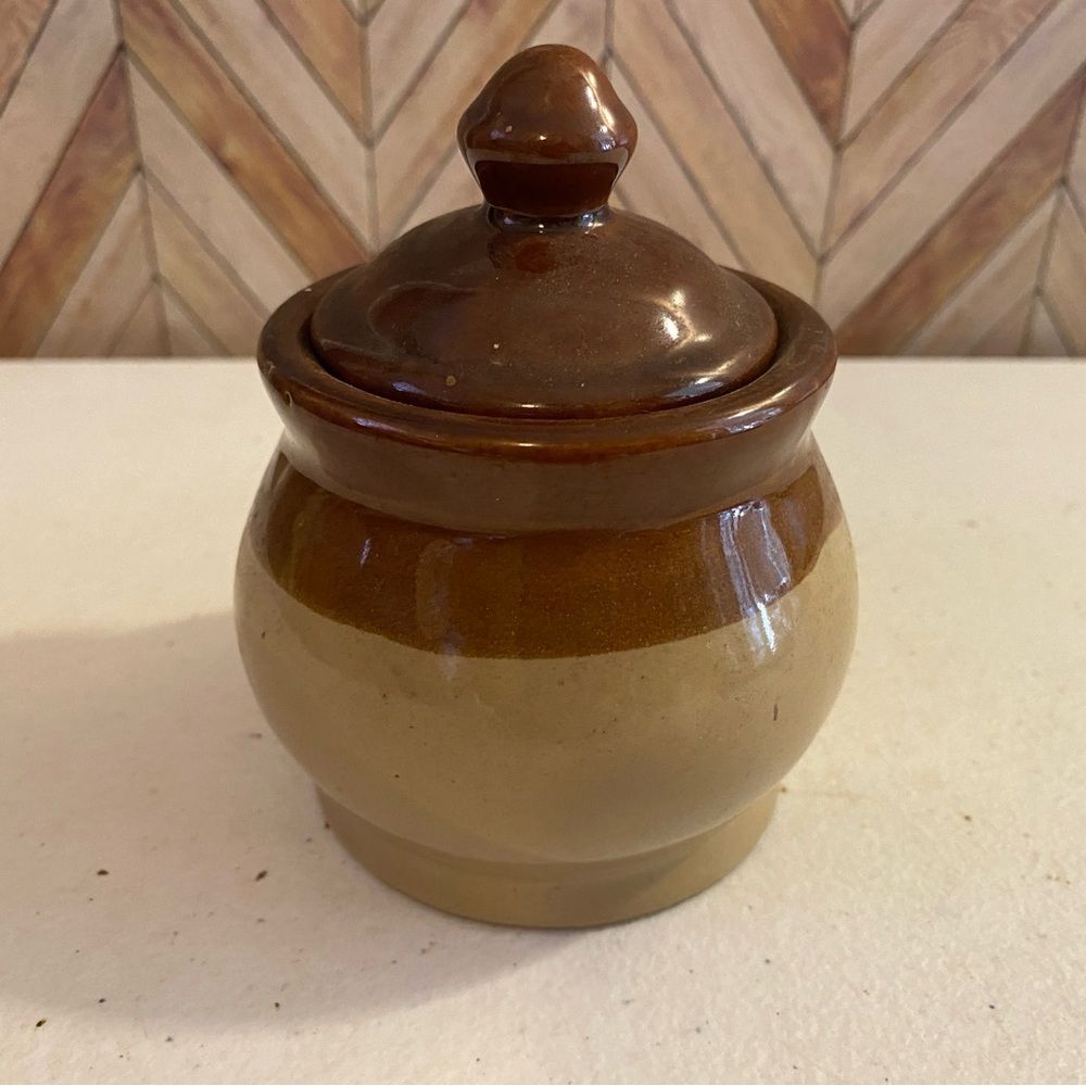 Vintage Small Brown Jar with Lid - Made in Taiwan [Item 722]
